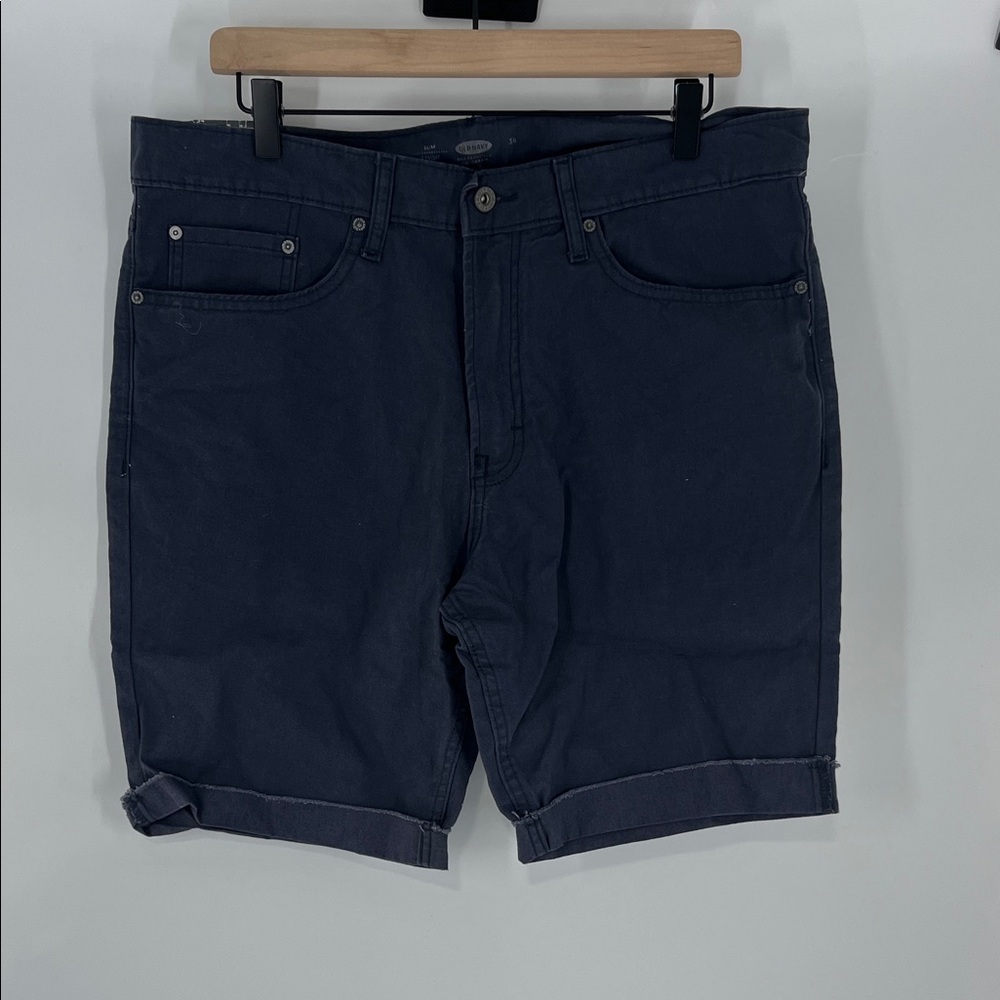 Old Navy Blue Slim Jean Shorts Size 34 NWT